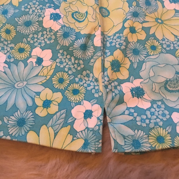 La Belle-Turquoise Yellow Stretch Mini Skirt - Picture 4 of 6